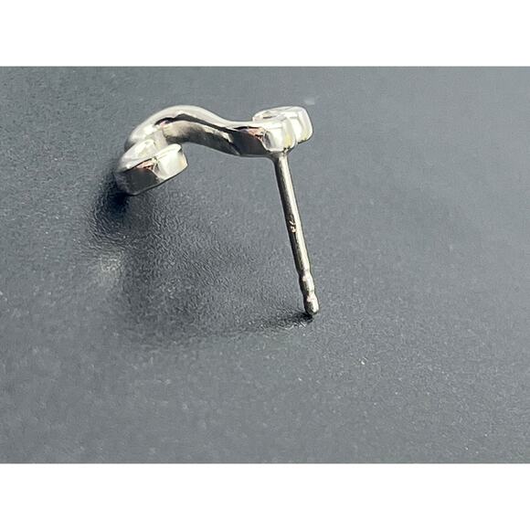 SJD Signed Sterling Silver Open
Heart Scroll 925 Curved Stud Earrings 2.5g - Picture 4 of 9